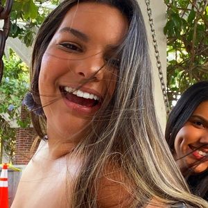 Meet your Posher, Carina